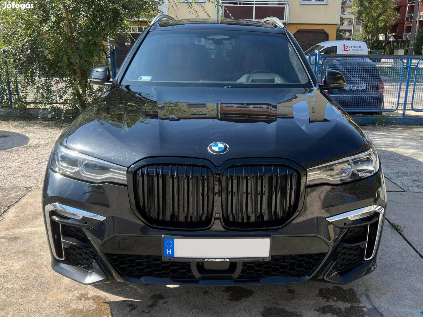 Eladó BMW G07 ( x7 ) díszrács vese lakk fekete dupla pálcás