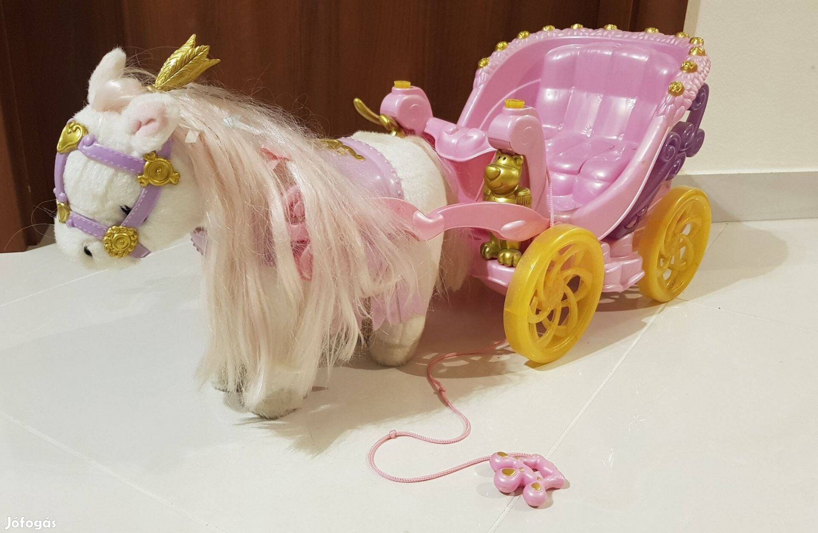Eladó Baby Born zenélő hercegnő hintó lóval