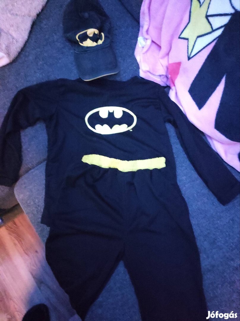 Eladó Batman jelmez M méretben 