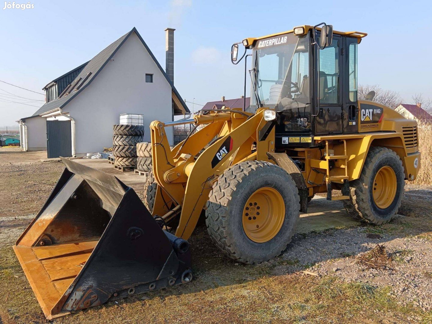 Eladó/Bérelhető CAT914 G2