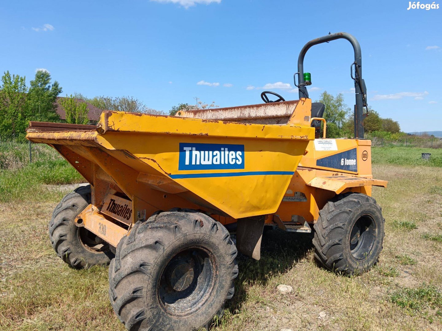 Eladó/Bérelhető Thwaites Mach865 6T