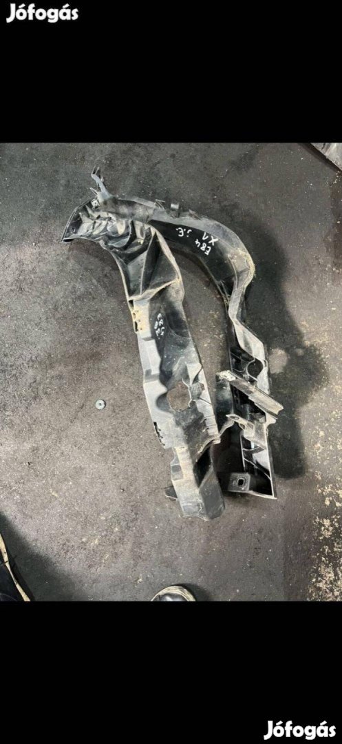 Eladó Bmw X1 E84 lámpatartó