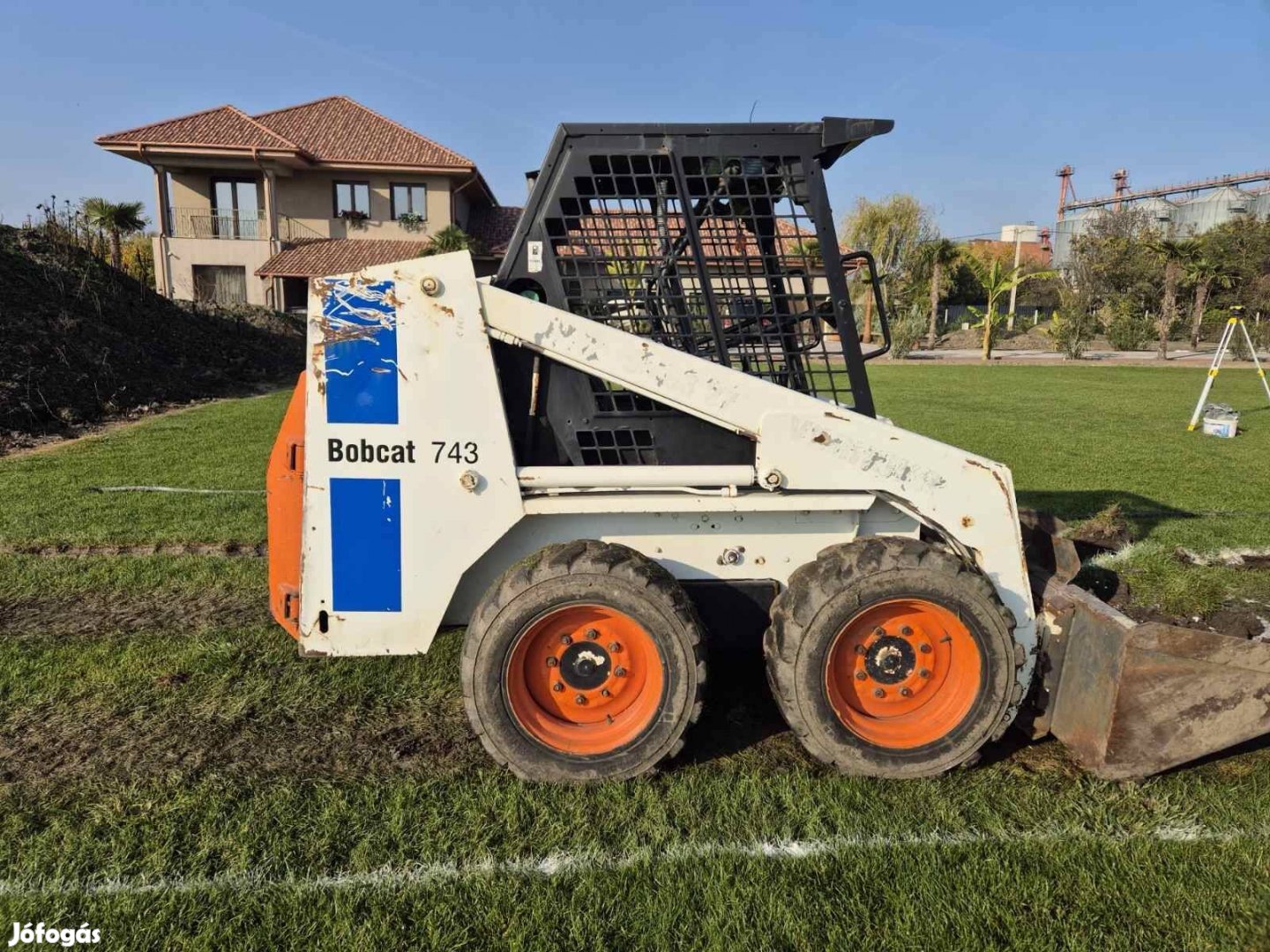 Eladó Bobcat 743