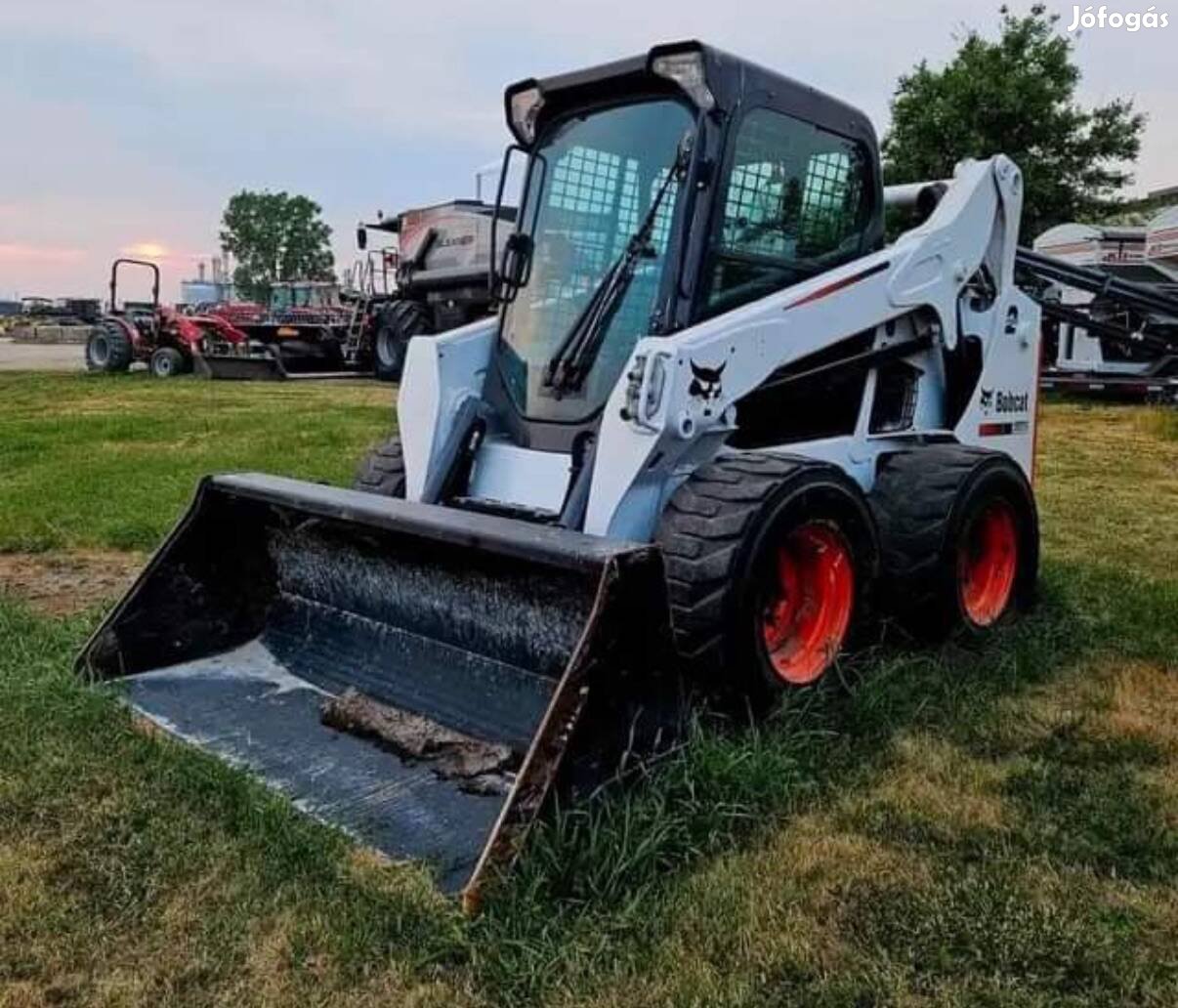 Eladó Bobcat áron alul