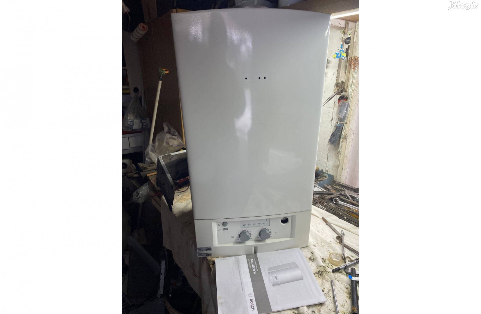 Eladó Bosch ZWA 24-2 KE tűztérhibás kéményes gázkazán