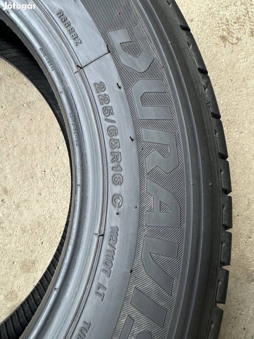 Eladó Bridgestone 255/65 R16 C 4db nyári gumi!