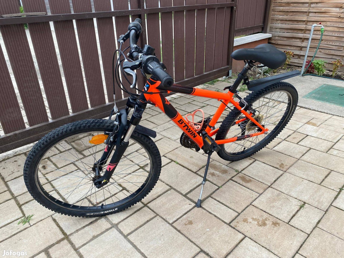 Eladó Btwin 24"-os Rockrider gyermek kerékpár