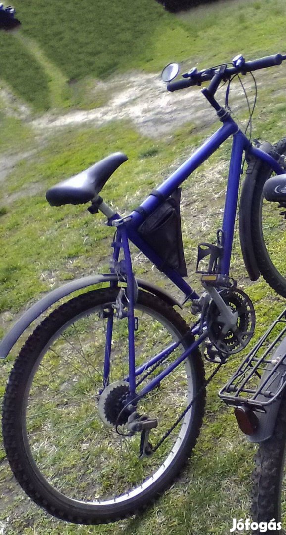Eladó Budapesten 1db alig használt Uno-MTB 26-os férfi kerékpár