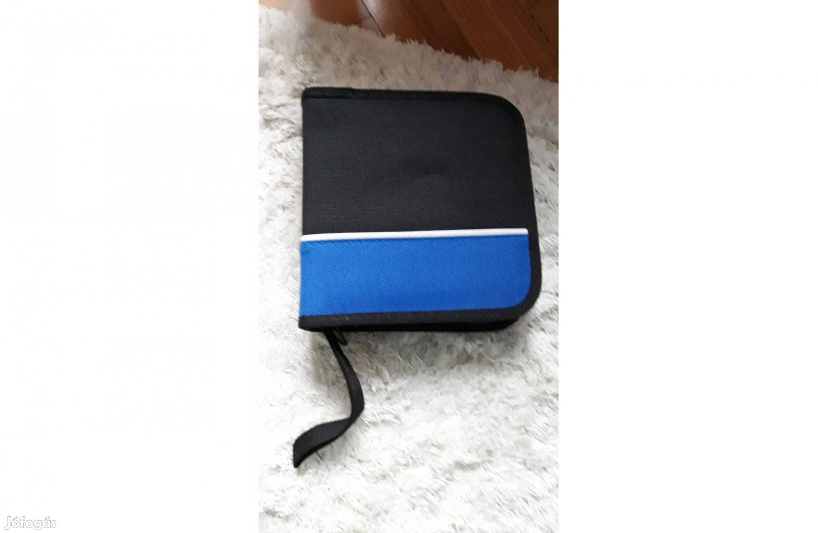 Eladó CD-DVD tartó eladó!