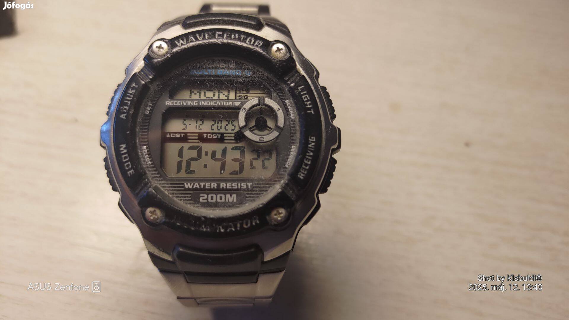 Eladó Casio Wave Ceptor karóra