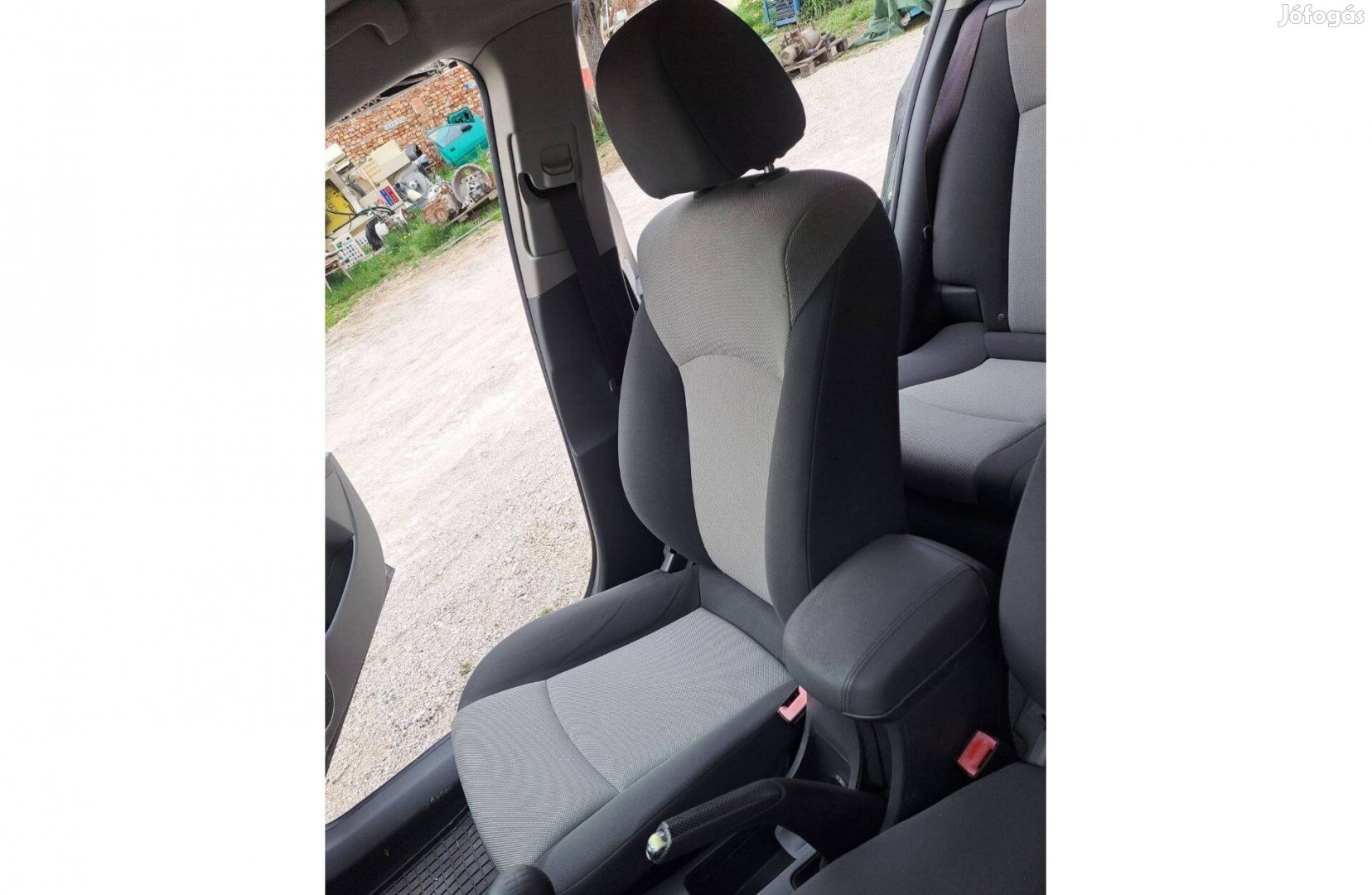Eladó Chevrolet Cruze jobb első ülés / anyós ülés