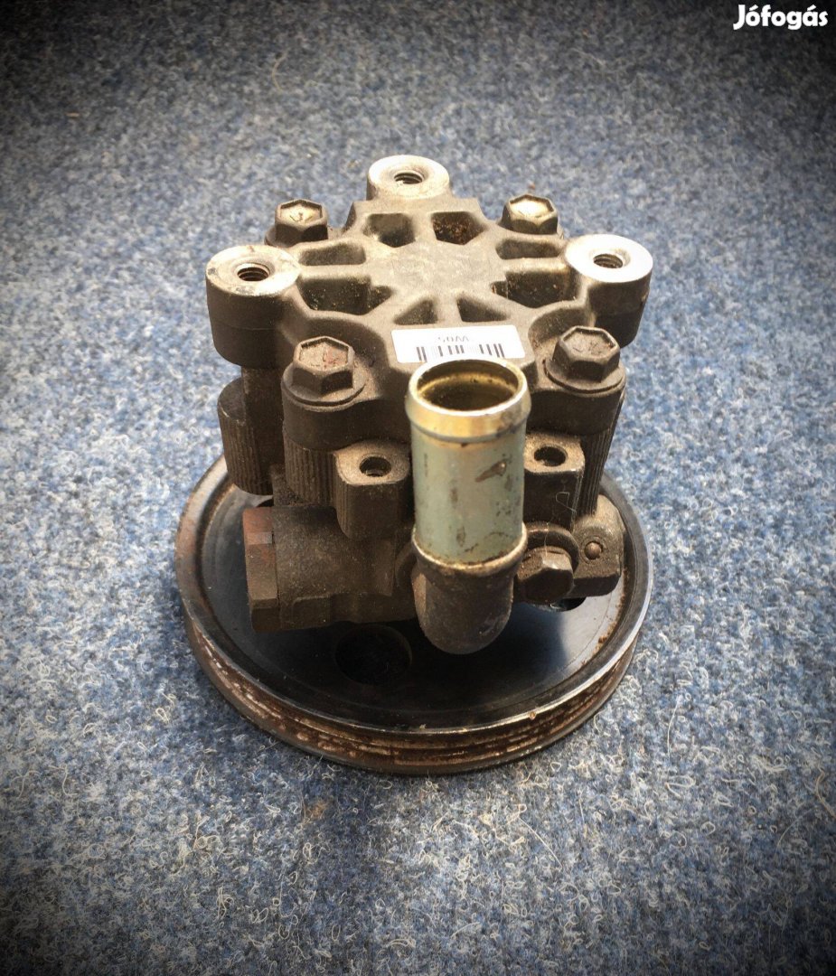 Eladó Chrisler Voyager IV szervó szivattyú, pumpa 2,5crd