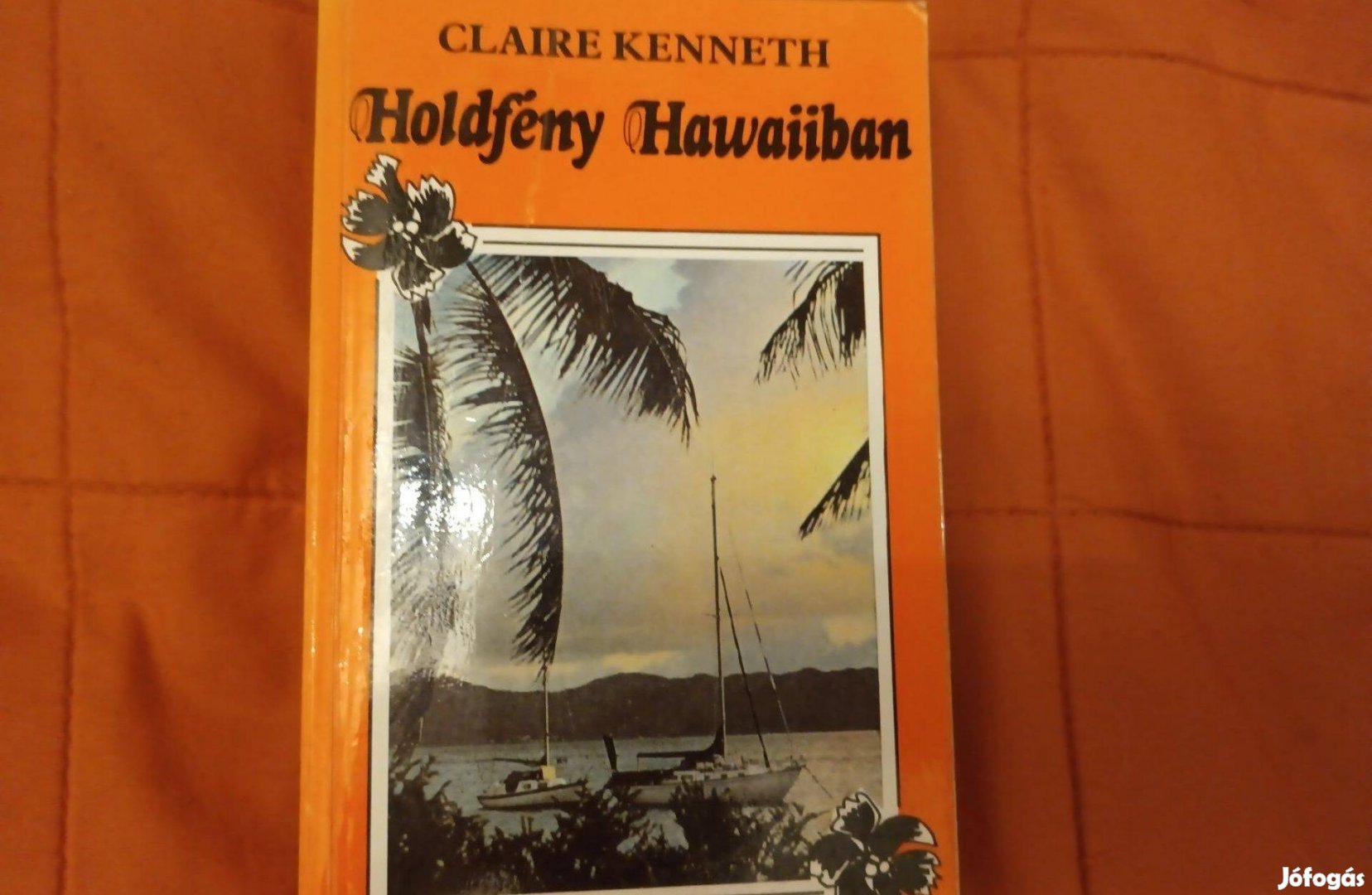 Eladó Claire Kenneth: Holdfény Hawaiiban