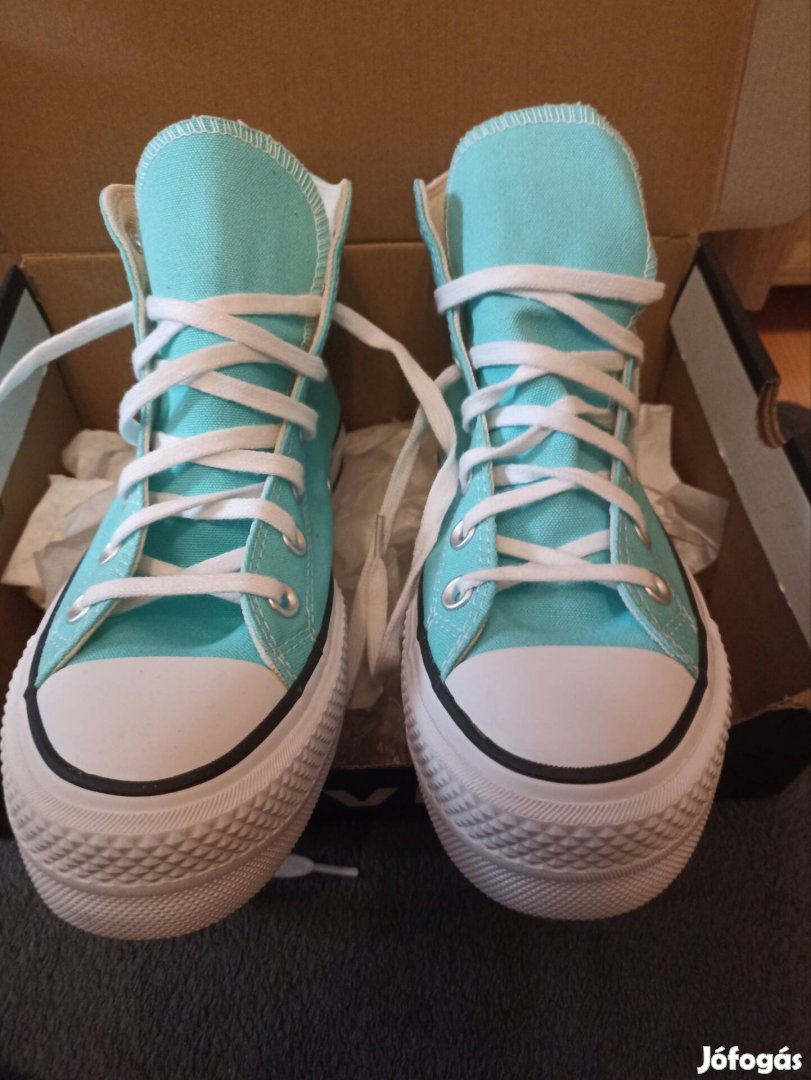 Eladó Converse babakék magasszárú új dobozos 38