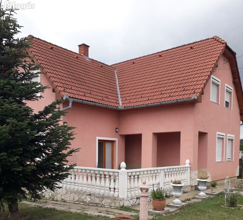 Eladó Családi ház, Pécs-Dobogó Dűlő