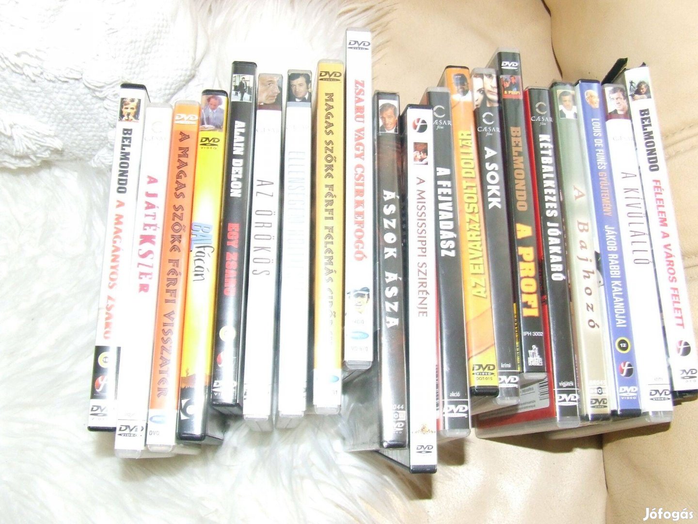 Eladó DVD gyűjtemény kb 200-250 db