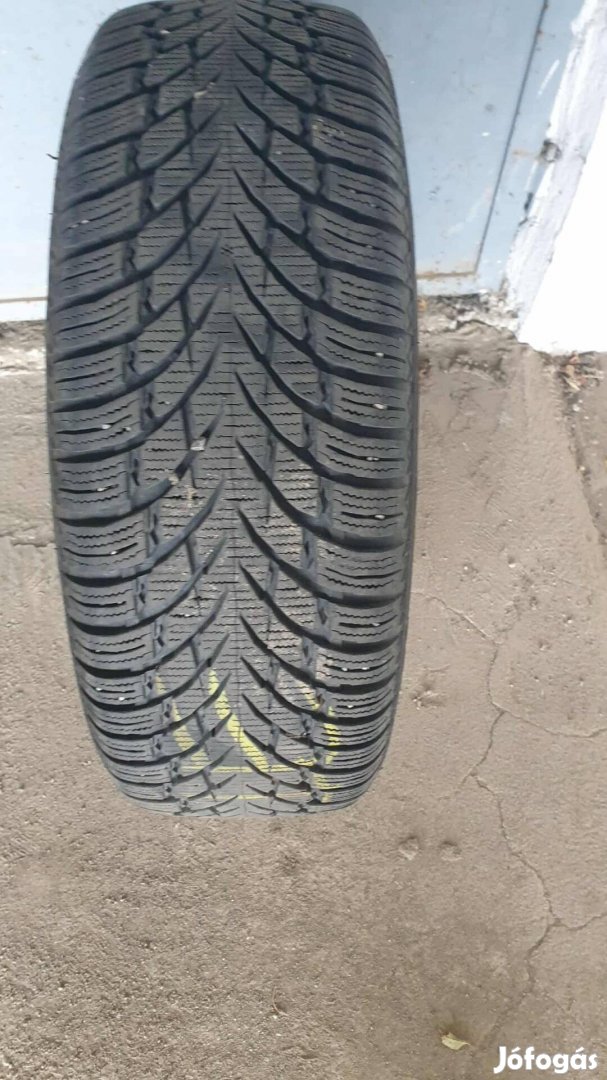 Eladó Dacia Duster téligumi 