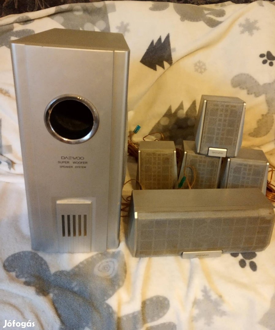 Eladó Daewoo hangfal rendszer