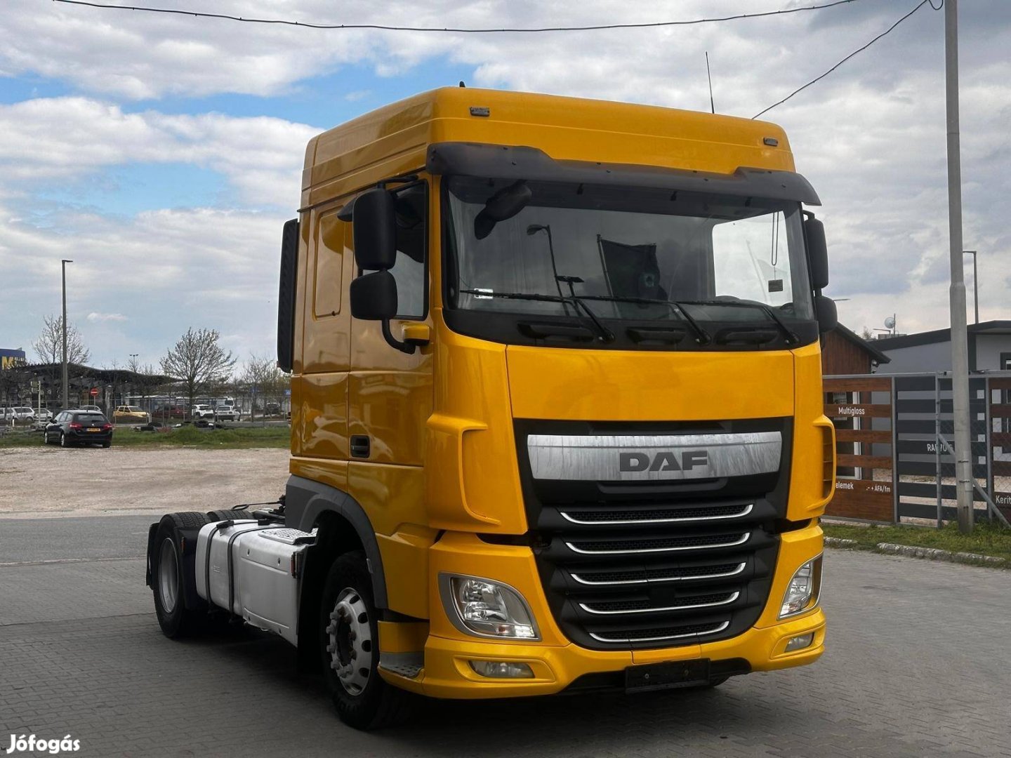 Eladó Daf xf EURO 6 nyergesvontató Igény esetén hidraulikával 