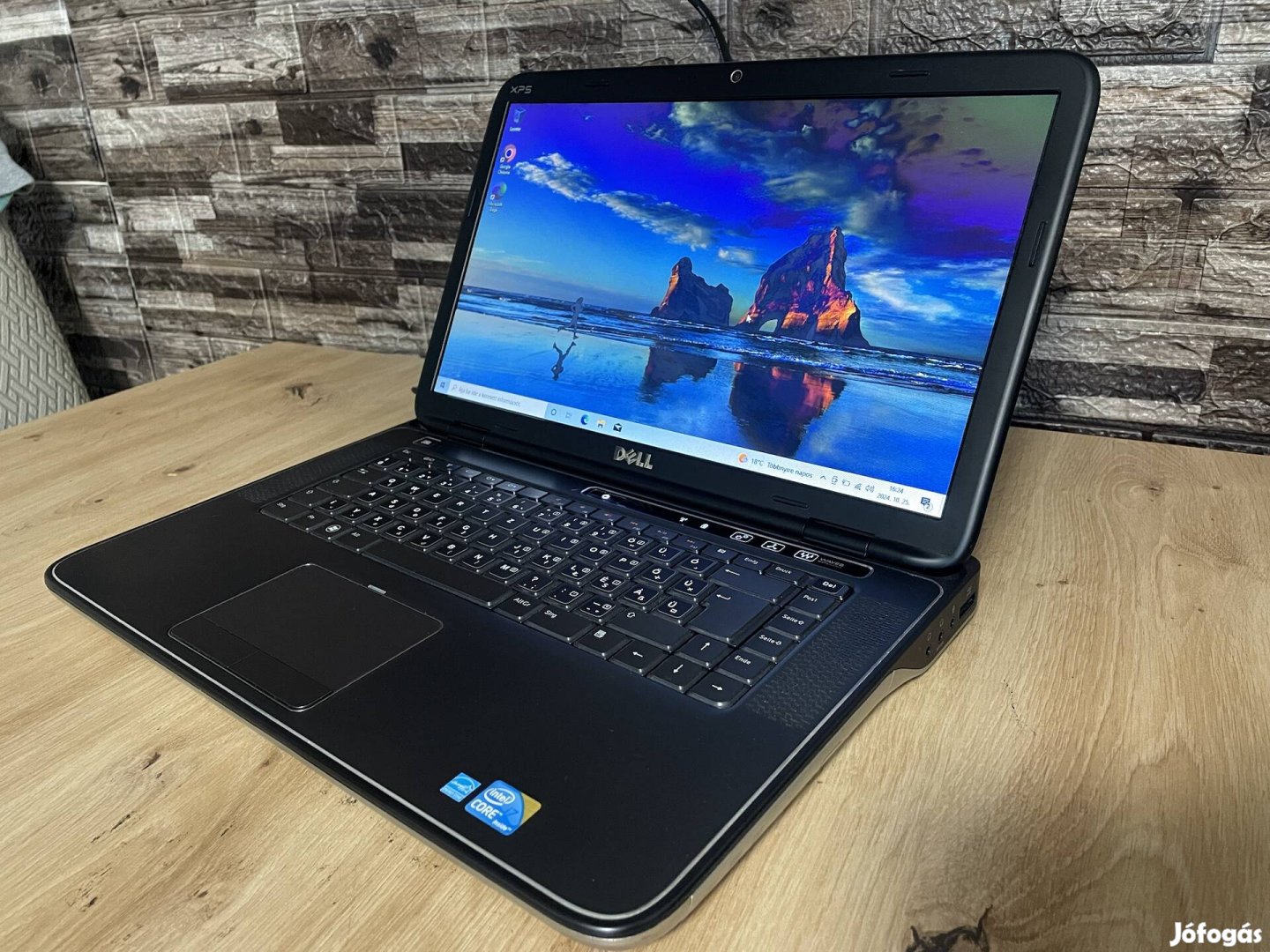 Eladó Dell XPS i7 laptop (8GB Ram, 500GB HDD, 2GB VGA)