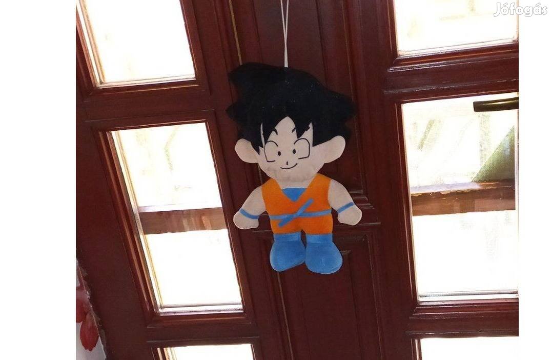 Eladó Dragon Ball plüss figura!