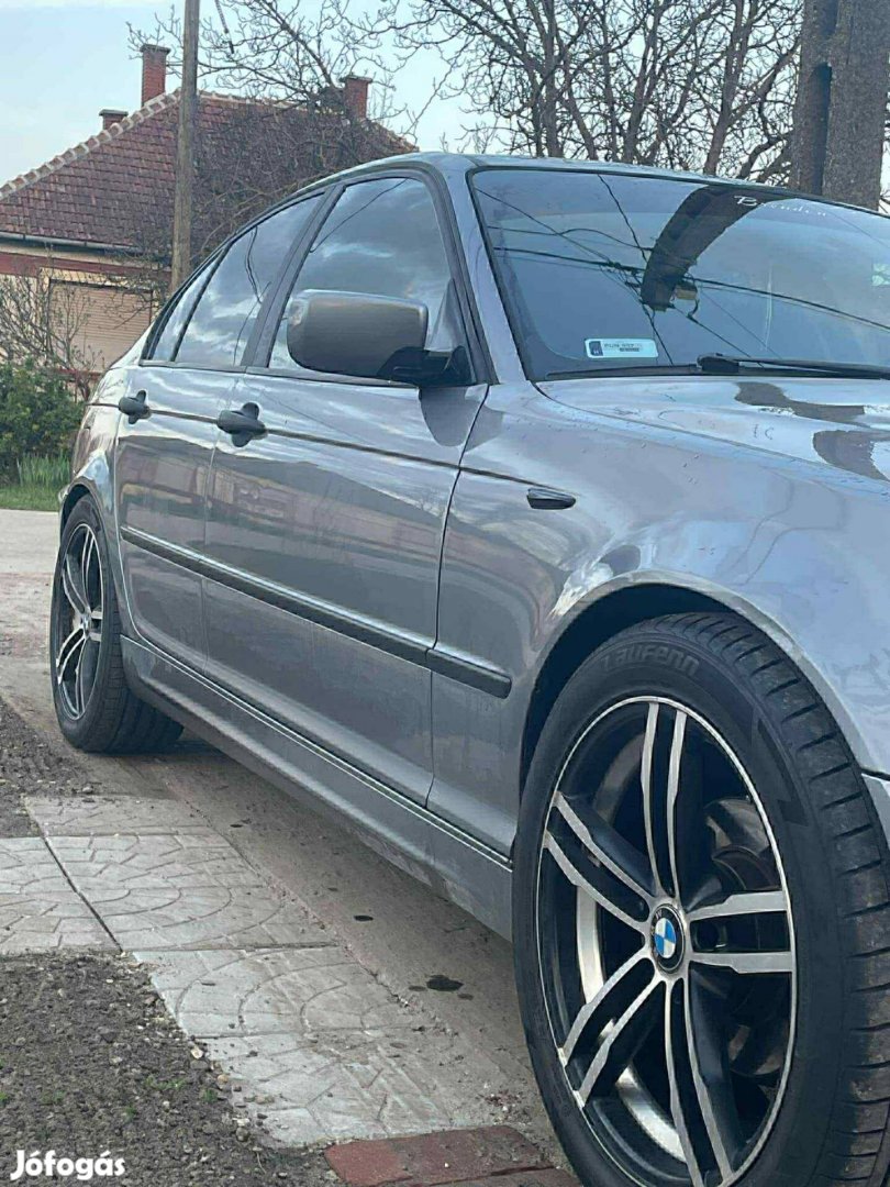 Eladó E46 BMW 2.0 benzin 318i 2003 évjáratú