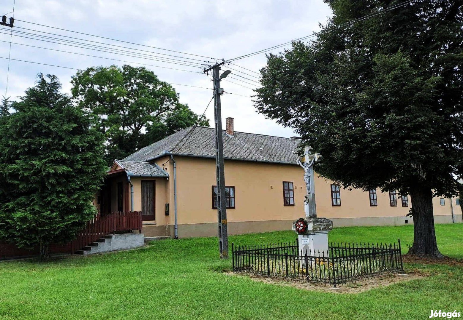 Eladó Egykori Vendéglátó Egység Lábodon