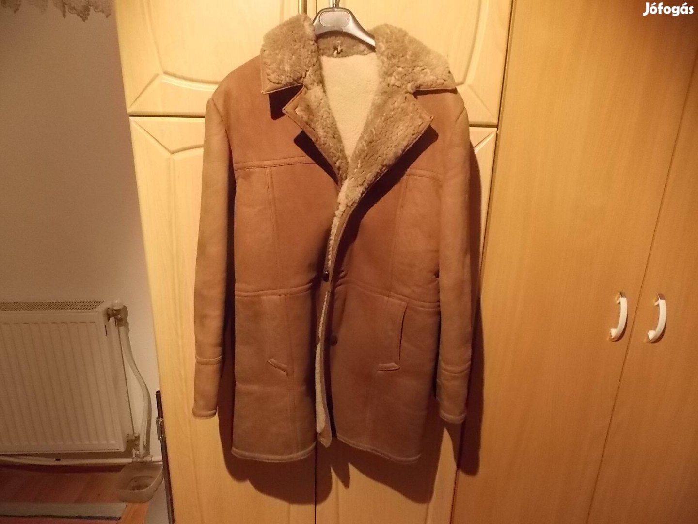 Eladó Eredeti Irha Bunda