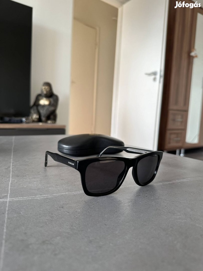 Eladó Eredeti Új Carrera napszemüveg