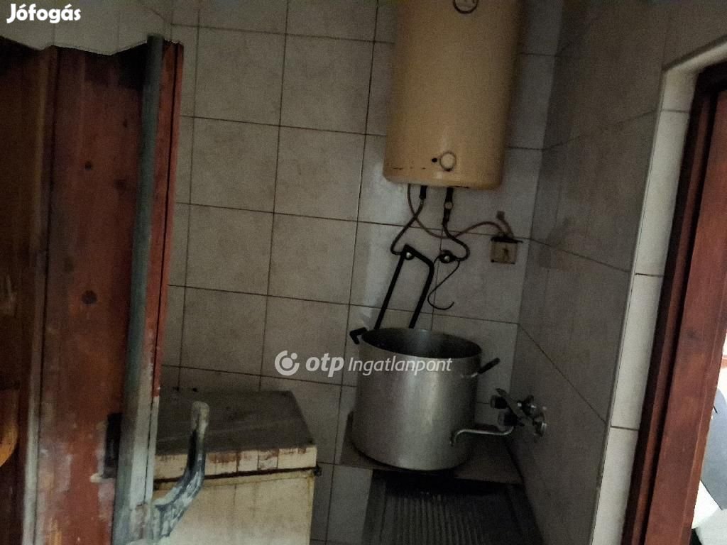 Eladó Étterem és Panzió, Monorierdő