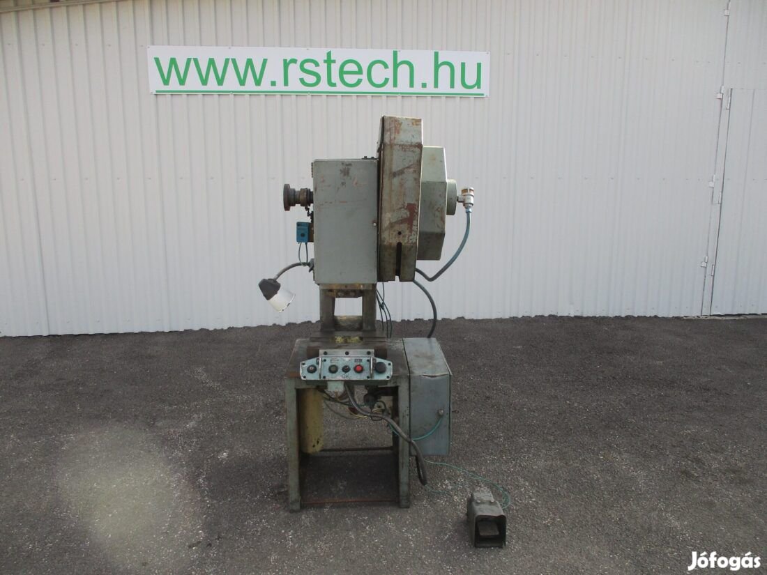 Eladó Excenterprés, 15 tonnás excenter prés présgép 2068