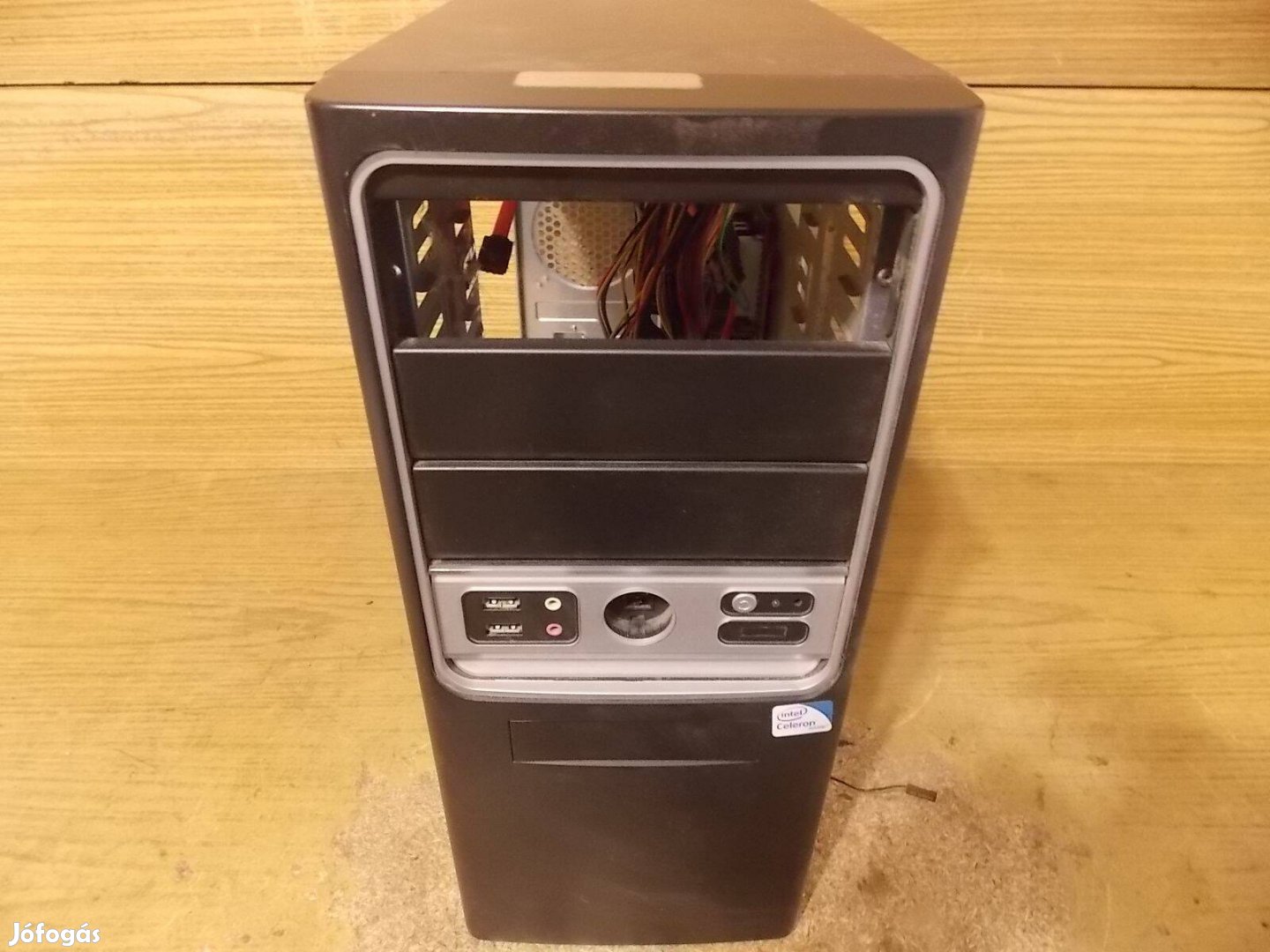 Eladó Expert Asztali Számitó Gép alkatrésznek