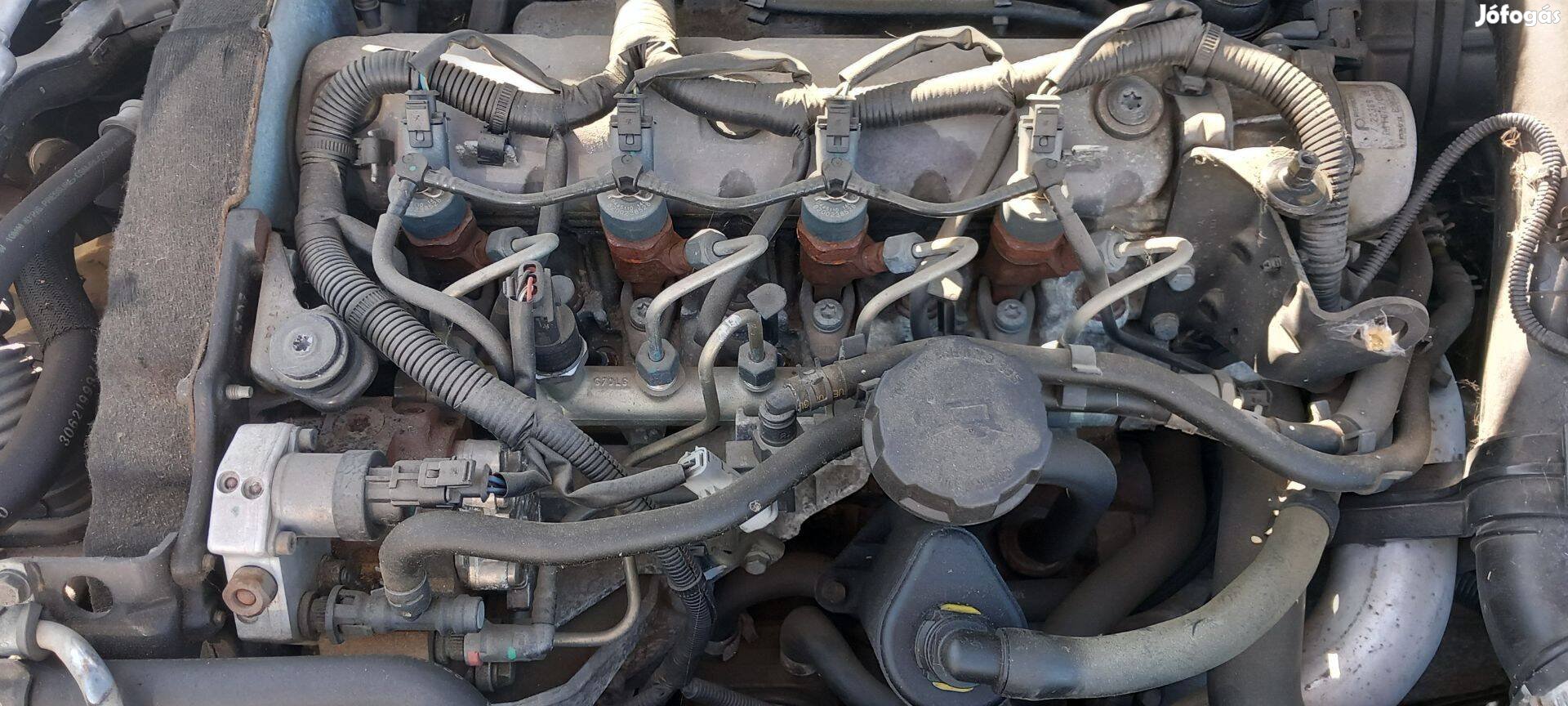 Eladó F9Q 1.9Dci motor ,100Le-s,beépítési garanciával