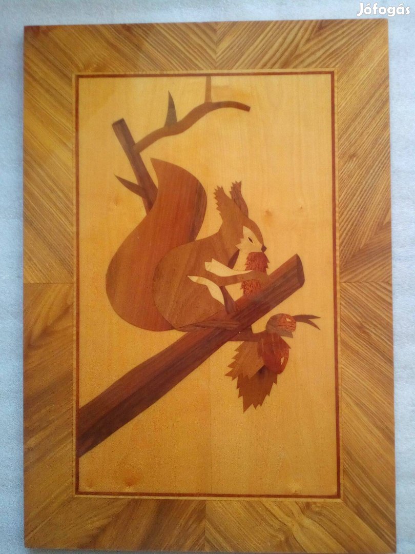 Eladó Fa intarziás falikép Mókus A FÁN