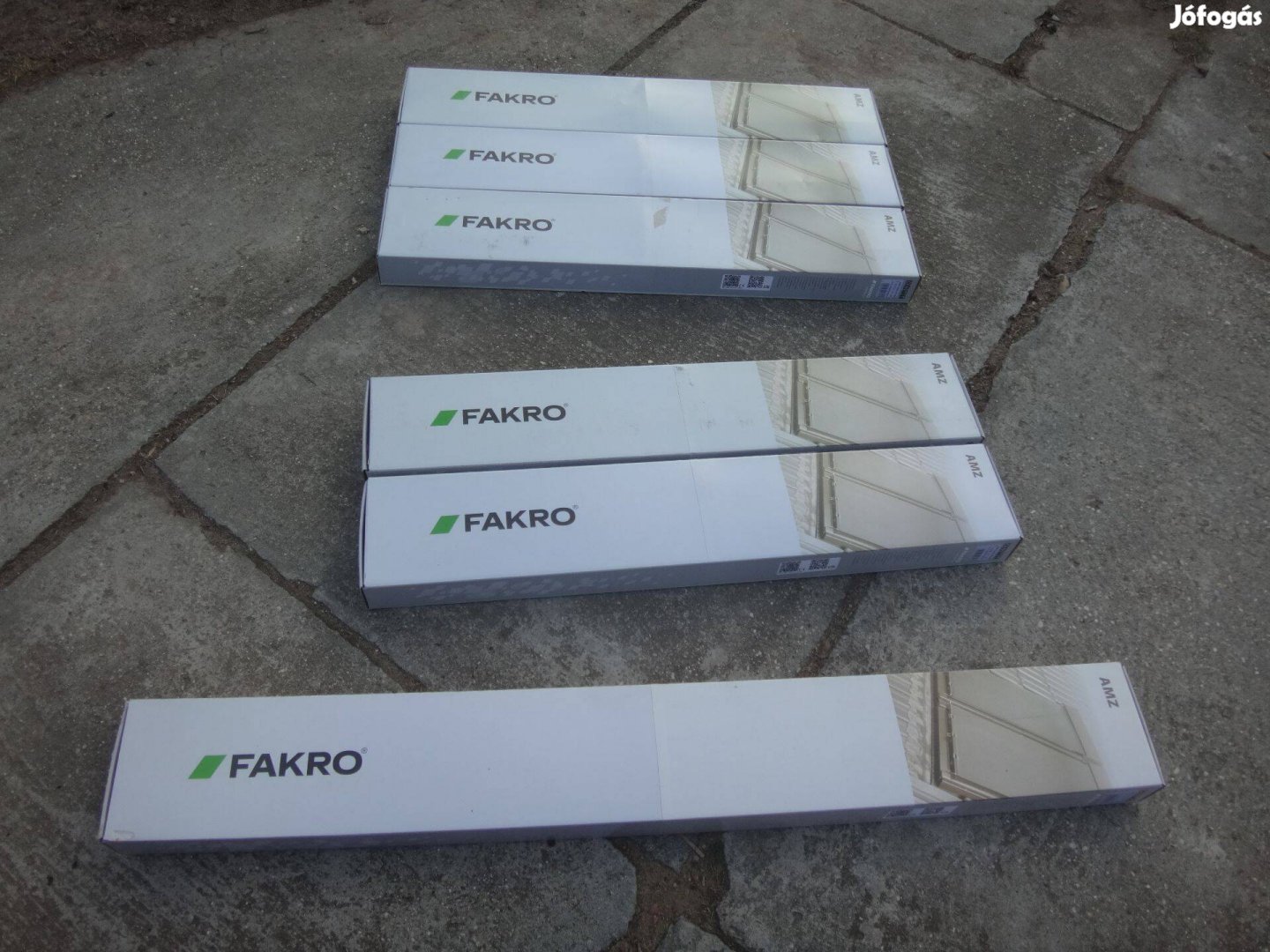 Eladó Fakro AMZ II külső hővédő roló Newline 092