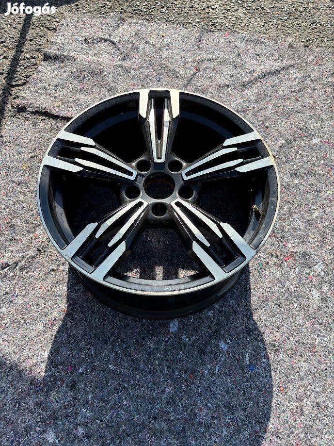 Eladó Felni szett 5*120 R18
