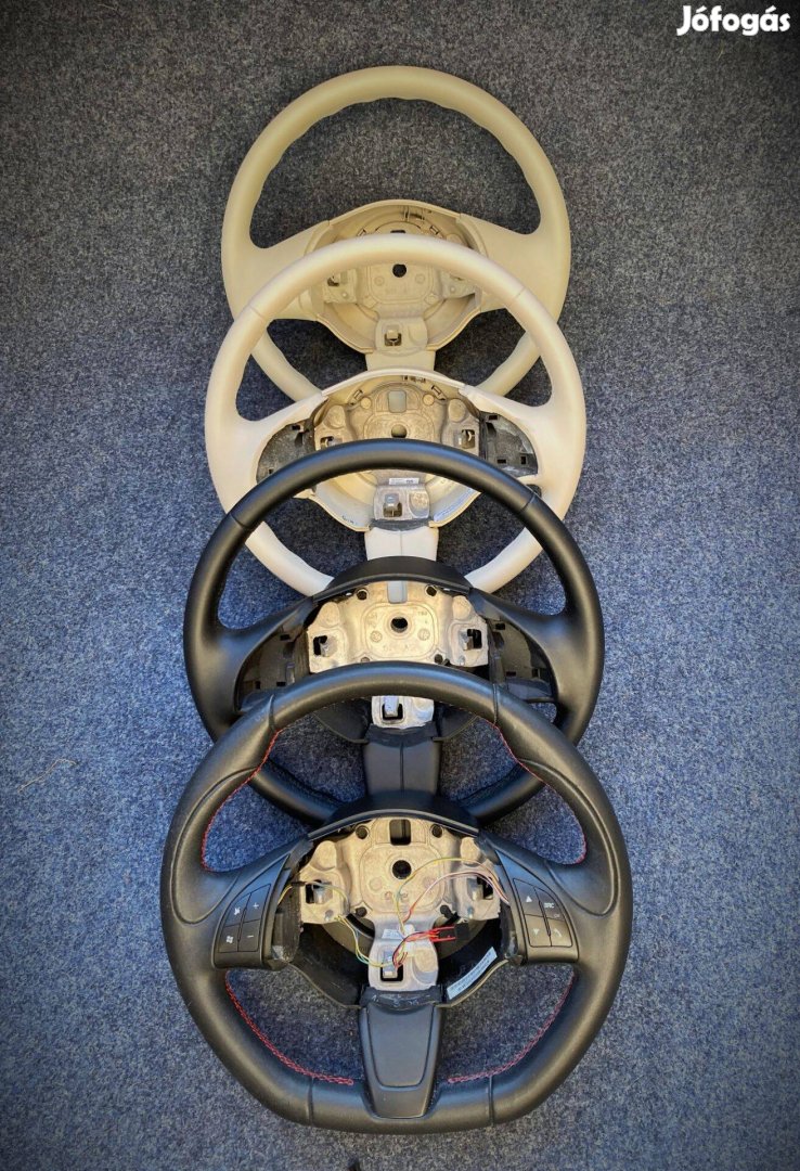 Eladó Fiat 500 hibátlan fehér és fekete kormány 34000ft.Bp/posta