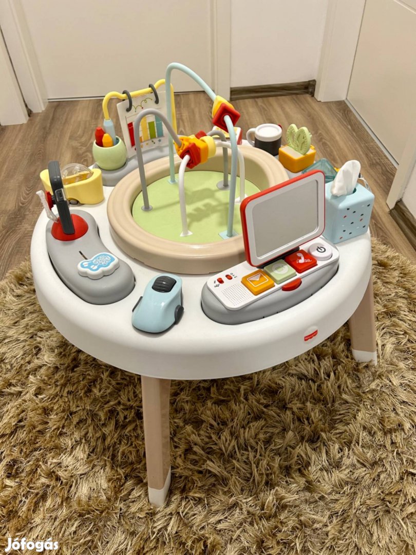 Eladó Fisher Price baba játék!