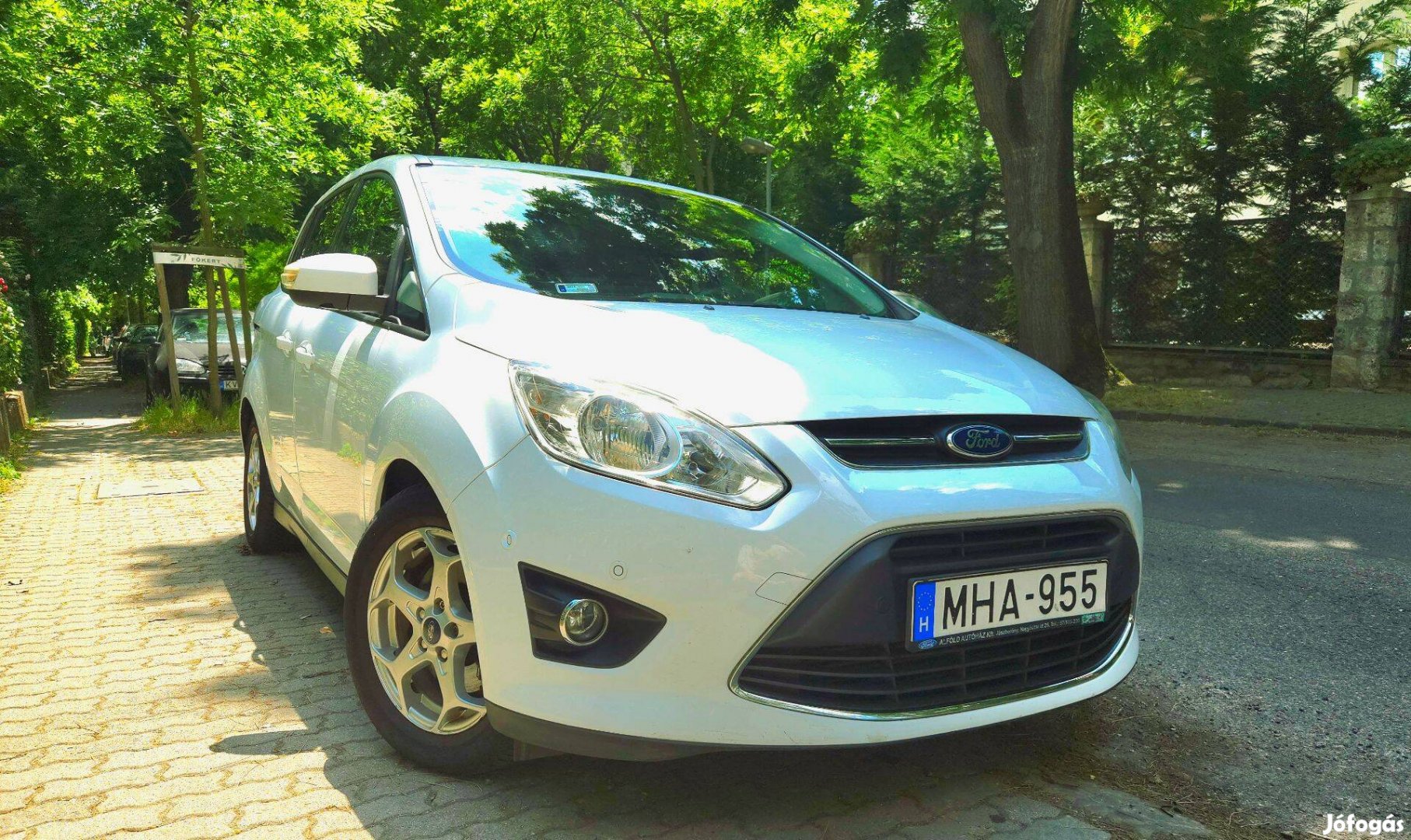 Eladó Ford C-Max Grand