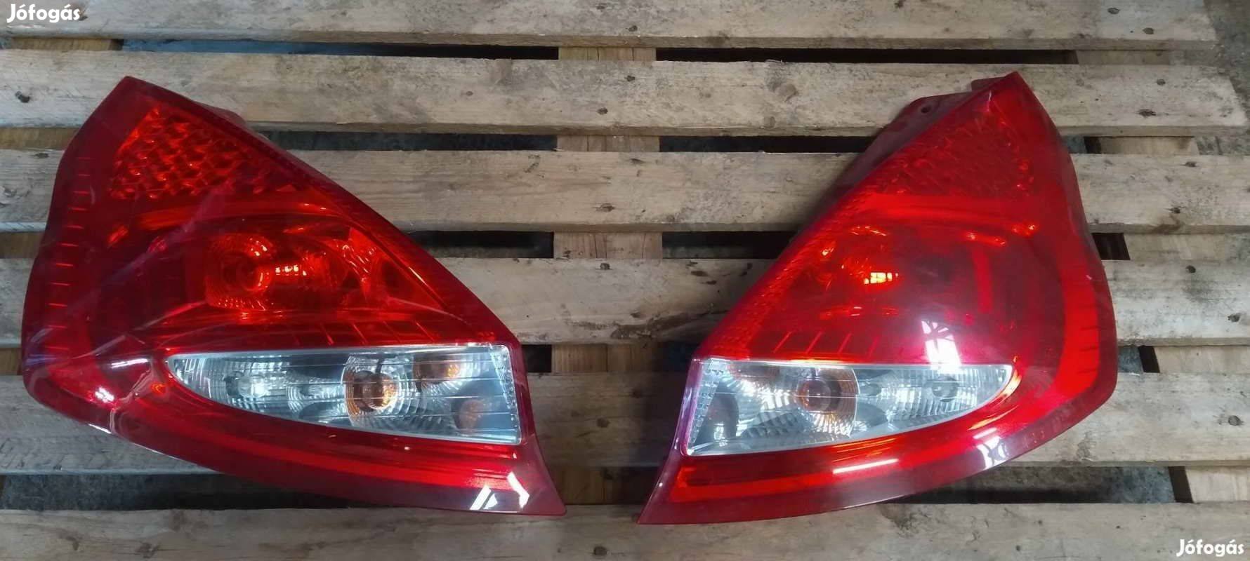 Eladó Ford Fiesta mk7 hátsó lámpa 2008 tól bal jobb