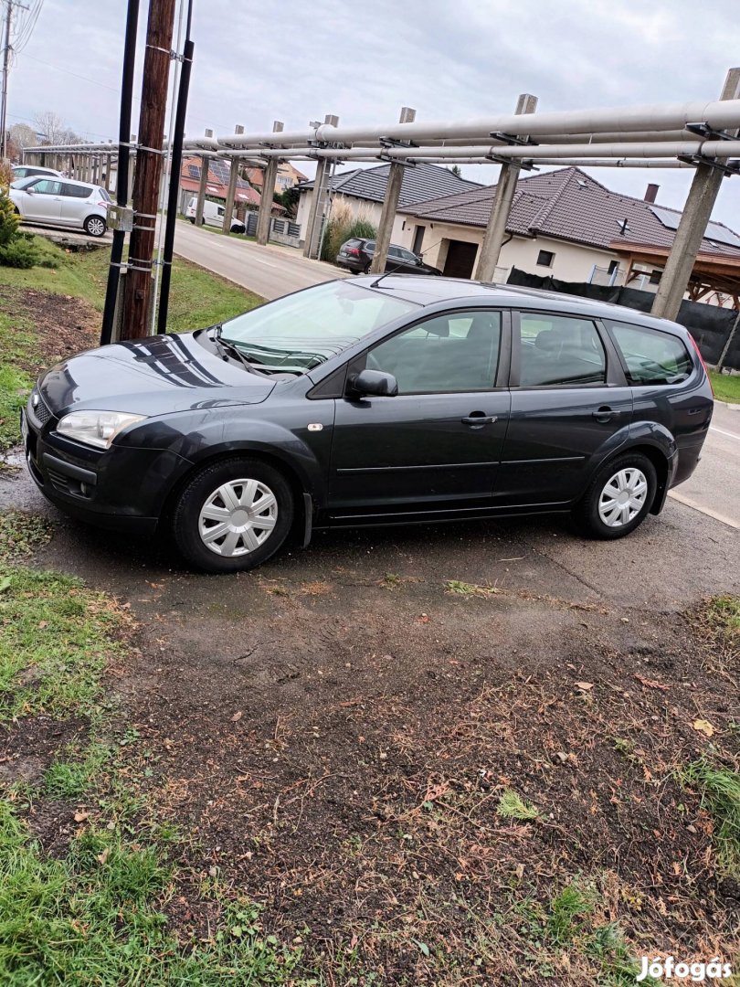 Eladó Ford Focus Kombi