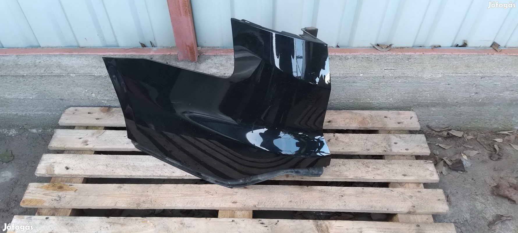 Eladó Ford Focus MK3 lökhárító borítás bal oldali