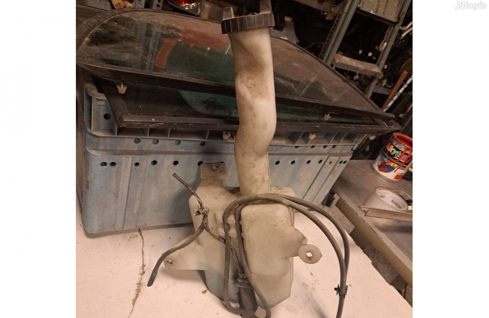 Eladó Ford Mondeo Mk3 ablakmosó tartály szivattyú