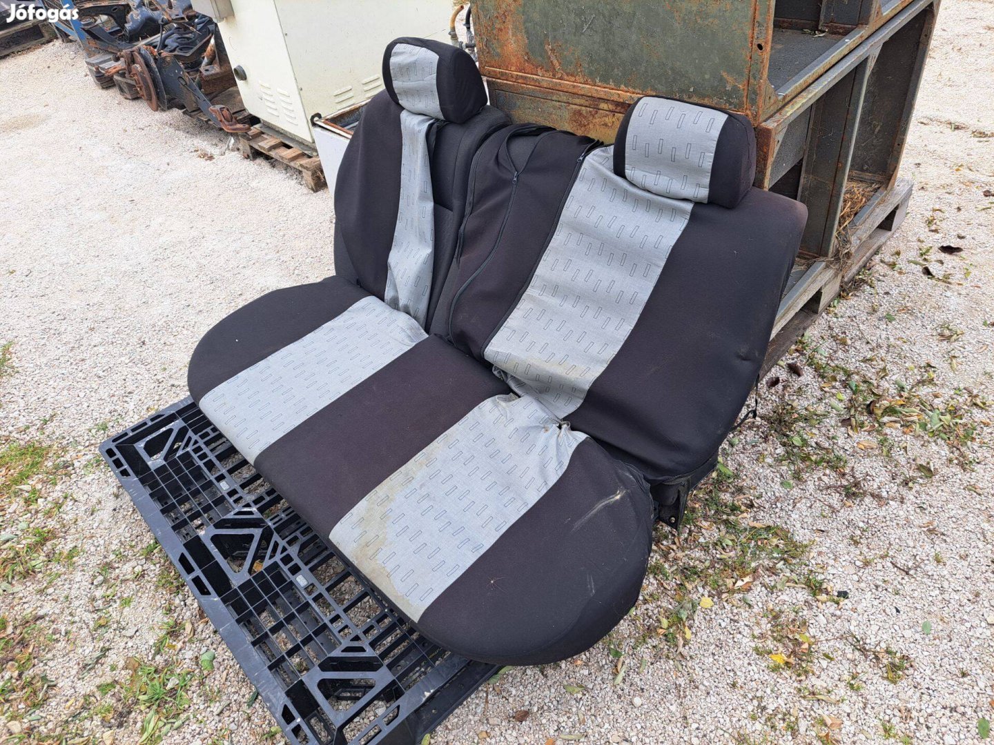 Eladó Ford Mondeo Mk3 hátsó ülés / ülések