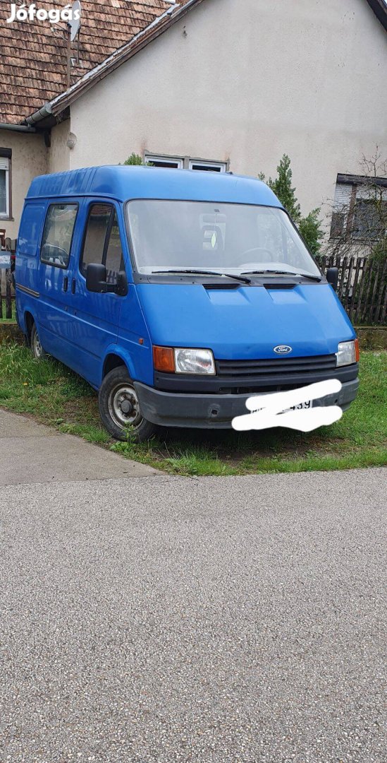 Elado Ford Transit