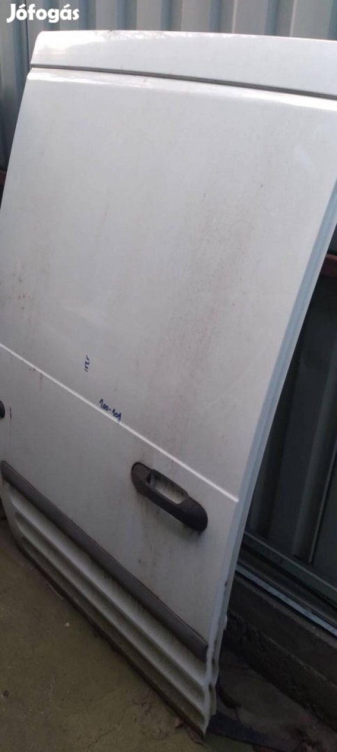 Eladó Ford Transit Connect jobboldali tolóajtó oldalajtó
