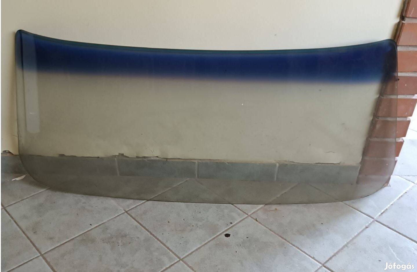 Eladó Ford capri első szélvédő