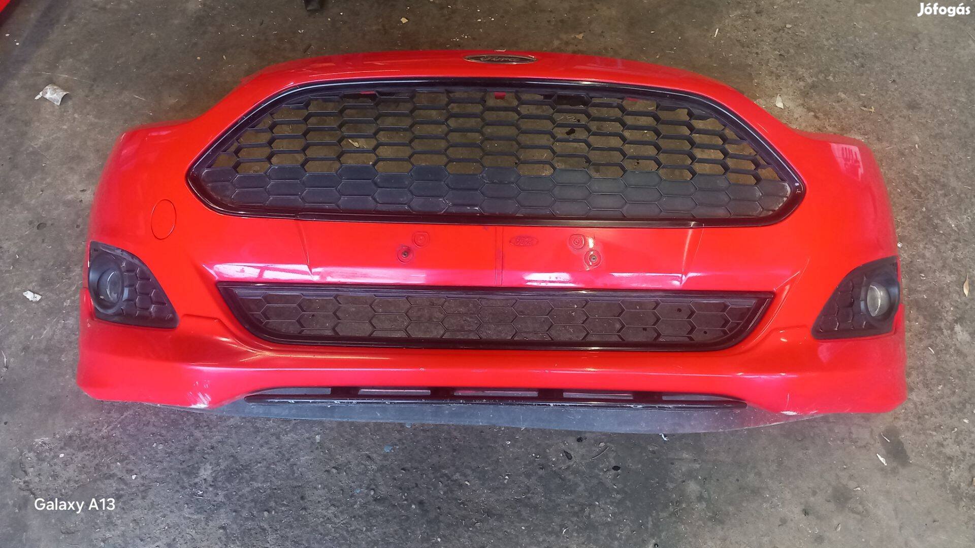 Eladó Ford fiesta MK7 Faceliftes ST Sport első lőkhárító