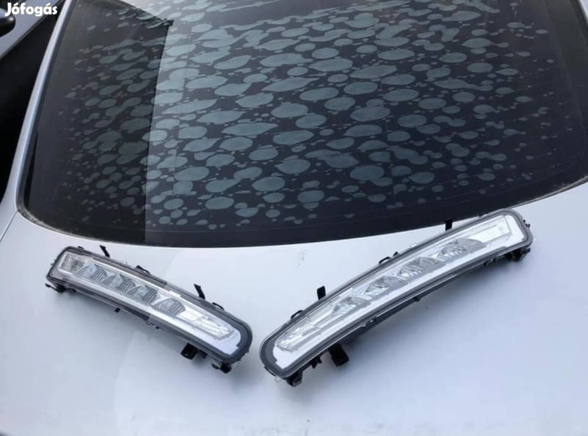 Eladó Ford mondeo mk4 2011 Drl / Menetfény