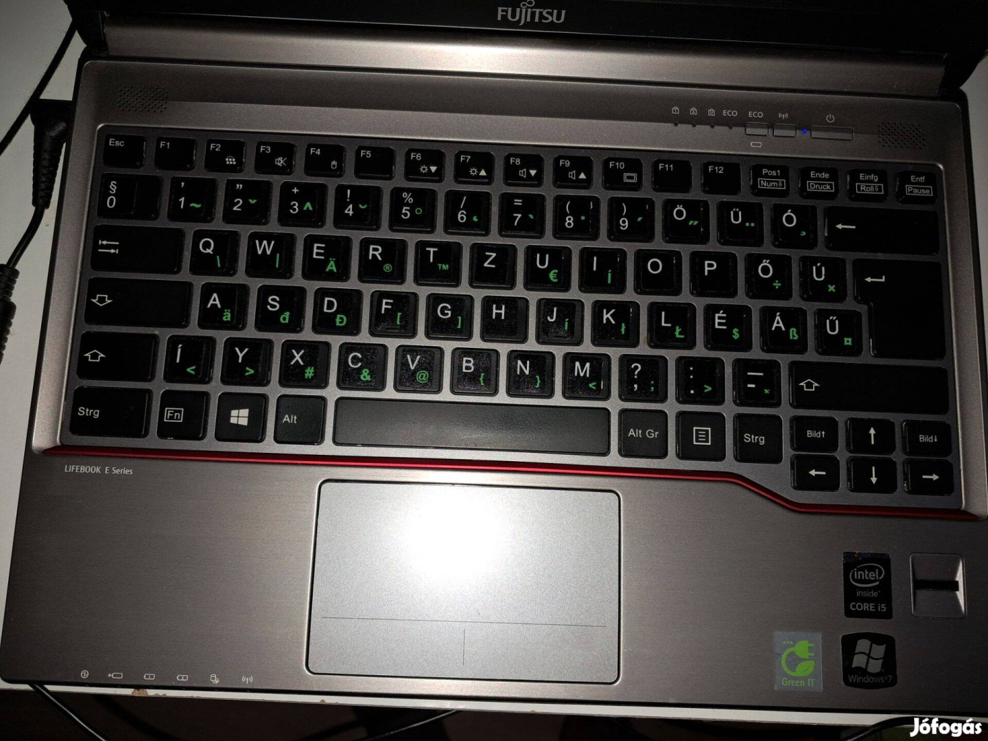 Elado Fujitsu Lifebook laptop 500Ssdvel C I5.ös 8giga Ram.!!